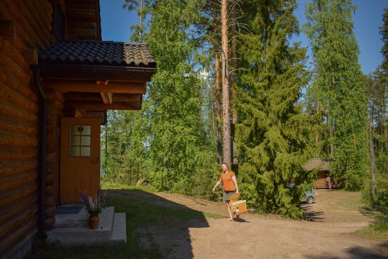 Lomalehto Cottages Ahvionniemi Exterior photo